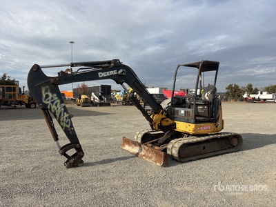 2011 John Deere 50D Mini pelle hydraulique