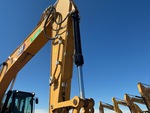 Hydraulics with Bucket Cylinder