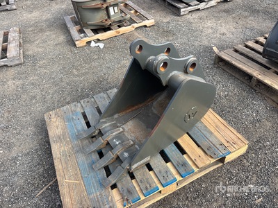 Wacker neuson 28z3 18 in Digging Excavator Bucket