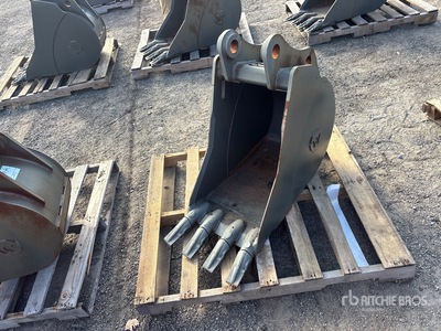 Wacker neuson 28z3 18 in Digging Excavator Bucket