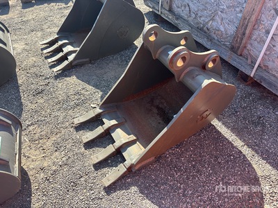 Wacker Neuson 28Z3 20 in Digging دلو حفارة