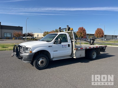 Venturi ET10K 3200 lb Straight Boom on Ford F-450 XL 4x2 Flatbed Truck with Crane