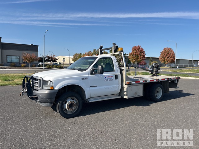 Venturi ET10K 3200 lb Straight Boom on Ford F-450 XL 4x2 Flatbed Truck with Crane