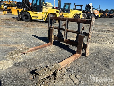 GEM FORK CF 416 57 in Wheel Loader Forks - Fits John Deere 444K