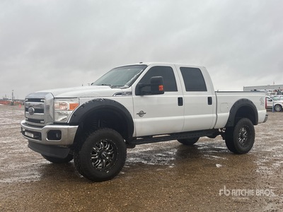 2014 Ford F-250 XLT 4x4 Crew Cab Pickup