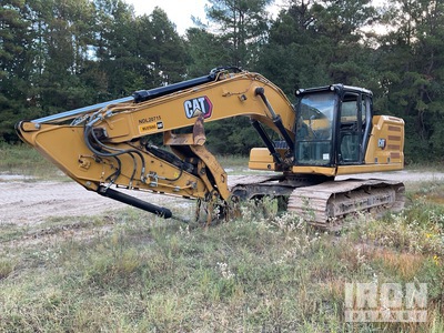 2023 Cat 323 Tracked Excavator