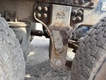 4 Underbody - Truck with Suspension Springs/Hangers