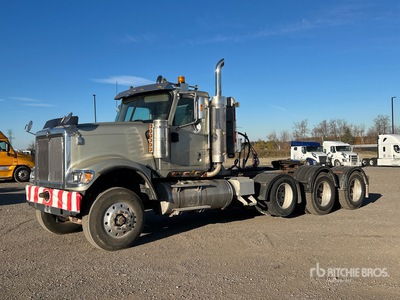 2007 International PayStar 5900i 8x4 Tri/A Day Cab Truck Tractor