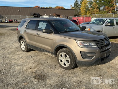 2017 Ford Explorer AWD SUV