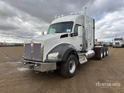 2020 Kenworth T880 8x6 Cabeza Tractora Cabina Dormitorio