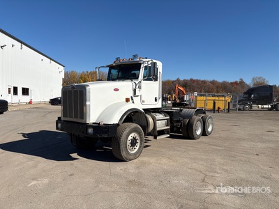 2013 Peterbilt 367 6x4 T/A Day Cab Truck Tractor