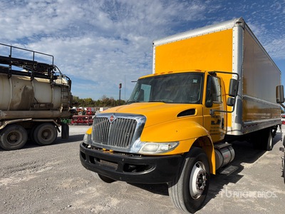 2019 International 4300 4x2 Van Truck