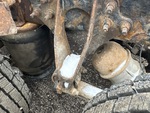 4 Underbody - Truck with