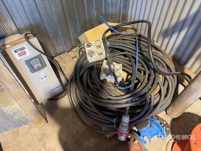 Schneider Electric Altivar 61 Variable Speed Drive
