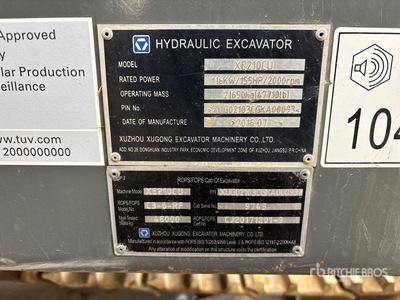 2016 XCMG XE210CU Pelle Hydraulique sur Chenilles