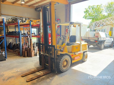 1990 Mitsubishi FD35A 3250 kg Forklift