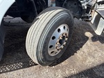 Underbody with Right Steer Tire
