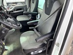 Cab with Seats/armrests