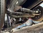Underbody with Non-Driven Drop Axle (1)