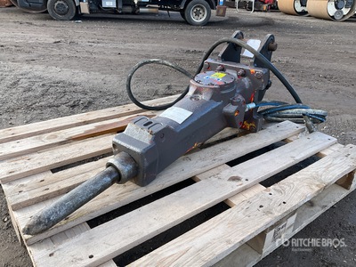 2019 Epiroc SB152 1150 mm Hydraulic Breaker