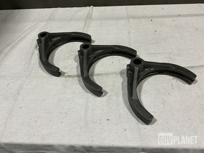 (60) 7748586 Vehicular Shifter Forks