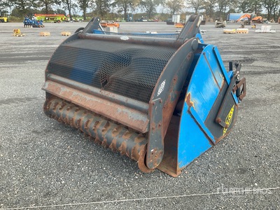 2004 Robert BV3002 Silage Bucket