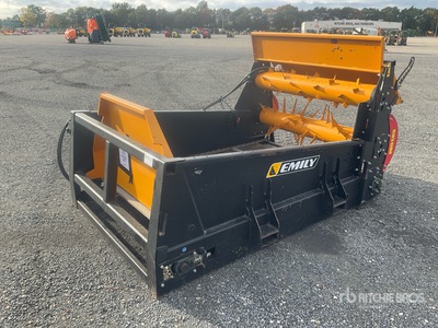 2021 Emily De Big 180 Straw Spreader Attachment