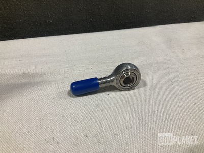 (27) Kamatics KSR173107V Rod End Right Hands