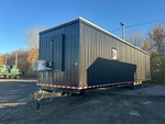 General Appearance with Bild, Ecke vorne links