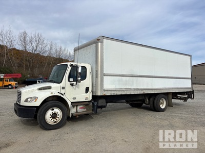 2012 Freightliner M2106 4x2 Autocarro furgonato