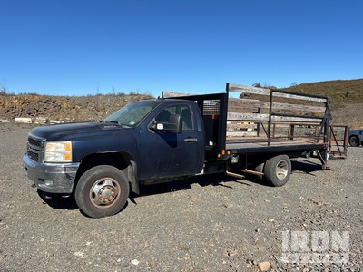 2011 Chevrolet 3500 4x4 Camion à Plateau