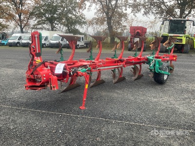 2022 Kverneland 3300S Variomat 6 Bottom Reversible Plow