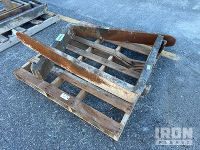 Quantity of (2) 47 in Fork Tines - Fits Cat DP70N