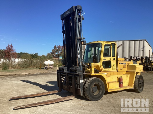 2012 Hyundai 160D-7E 35053 lb 4x2 Rough Terrain Forklift