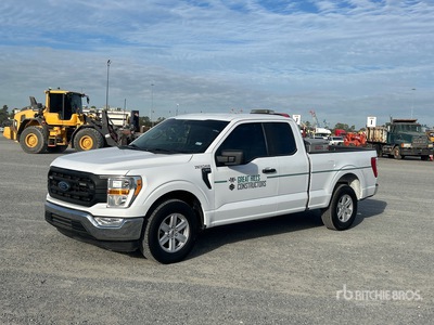 2021 Ford F-150 XL 4x2 Extended Cab Pickup