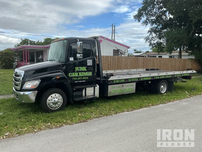 2019 Hino 268 4x2 Rollback Truck