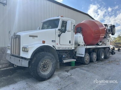 2007 Kenworth W900 Mixer Truck (Inoperable)