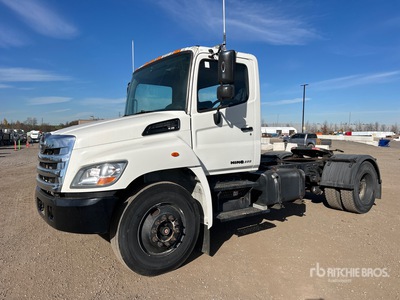2015 Hino 358 4x2 S/A Day Cab Truck Tractor