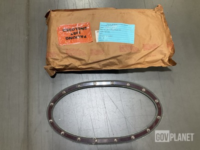 (6) Bell Helicopter 901-032-423-101 Clamp Assemblies