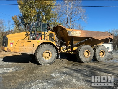 2015 Cat 740B Articulated Dump Truck