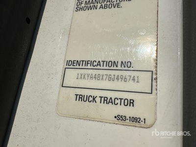 2016 Kenworth T680 S/A Day Cab Truck Tractor