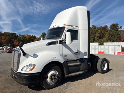 2016 Kenworth T680 4x2 S/A Day Cab Truck Tractor