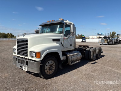 2014 Mack CHU613 6x4 トラックトラクター（T/A）