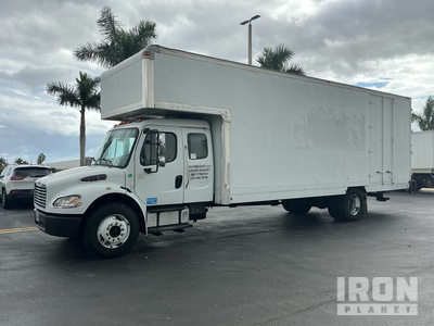 2009 Freightliner M2 106 4x2 Furgoneta caja cerrada