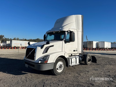 2017 Volvo VNL42T 4x2 Tracteur routier