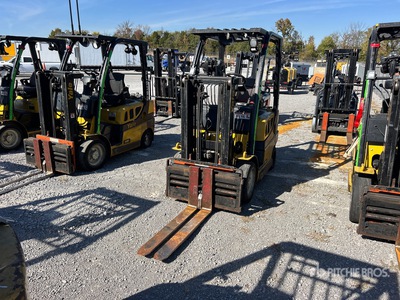 2015 Yale GC040LX 4000 lb Montacargas