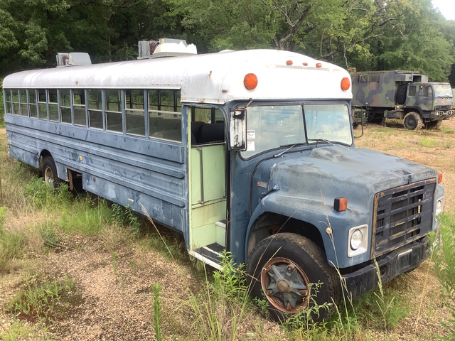 1984 Ward SS-31 Bus 1984 Ward SS-31 Bus