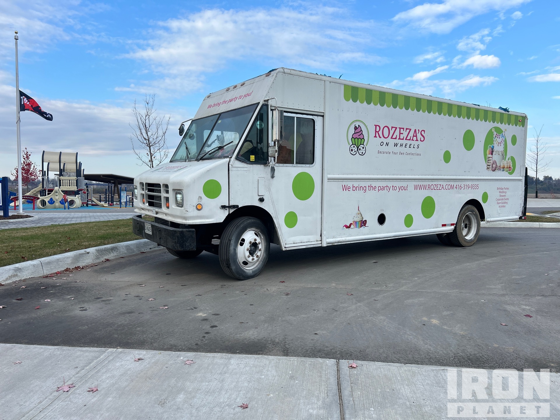 2007 Freightliner MT55 4x2 Food Truck