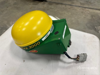 John Deere StarFire 3000 GNSS Receiver