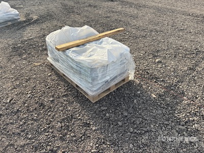 Quantity of (50) Boxes of 5/8 in x 10 in Anchor Bolt - 25 Per Box Materiale edile